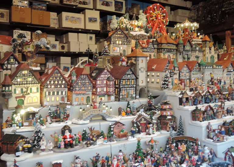 Weihnachtsmarktstand