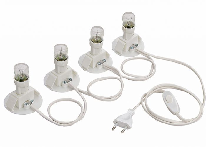 Elektrische-Beleuchtung-für-vier-Häuser